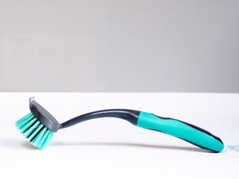 WASHING UP BRUSH